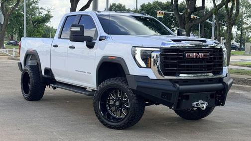 Summit White 2024 GMC Sierra 2500 Pro
