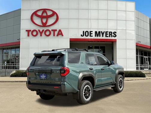 2025 Toyota 4Runner TRD Off Road