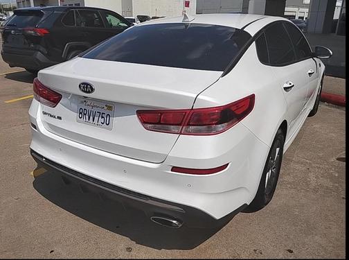 2019 Kia Optima LX