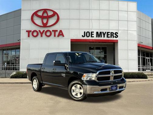 2023 RAM 1500 Classic SLT