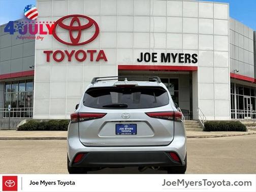 2021 Toyota Highlander L