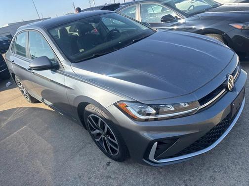 2025 Volkswagen Jetta 1.5T SE