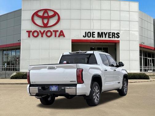 2025 Toyota Tundra Hybrid 1794 Edition