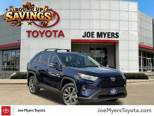 2024 Toyota RAV4 Hybrid XLE Premium