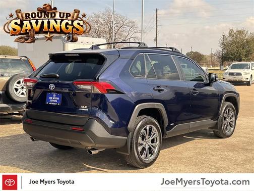 2024 Toyota RAV4 Hybrid XLE Premium