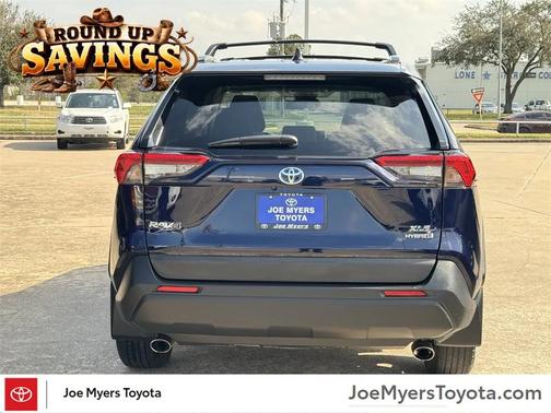 2024 Toyota RAV4 Hybrid XLE Premium