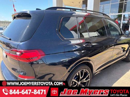 Carbon Black Metallic 2021 BMW X7 xDrive40i