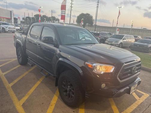 2023 Toyota Tacoma SR5