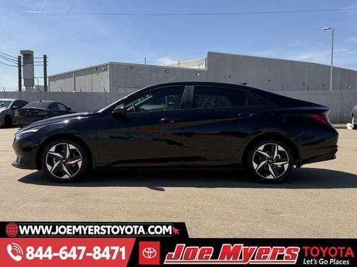 Onyx Black 2023 Hyundai ELANTRA SEL