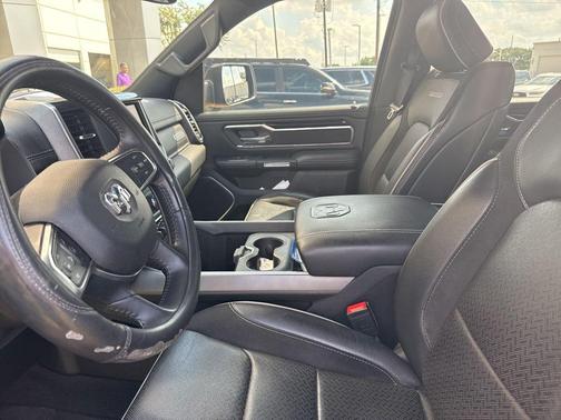 Patriot Blue Pearlcoat 2021 RAM 1500 Laramie