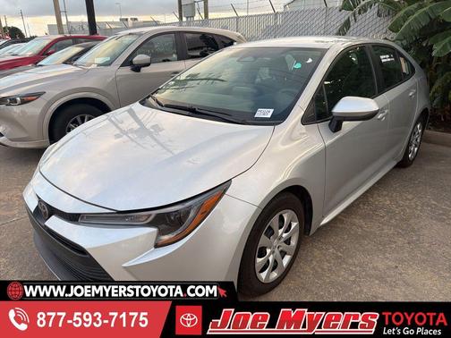 Classic Silver Metallic 2024 Toyota Corolla LE