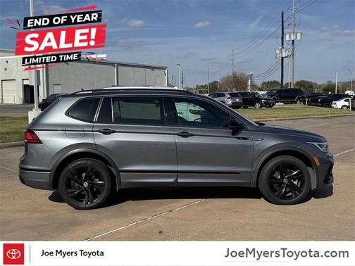 2023 Volkswagen Tiguan 2.0T SE R-Line Black