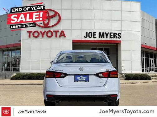 2025 Nissan Altima SR AWD