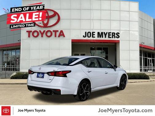 2025 Nissan Altima SR AWD