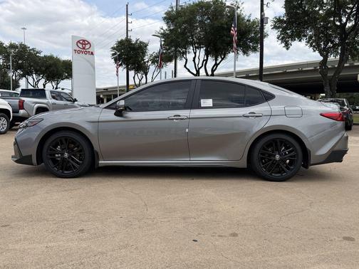 Heavy Metal 2026 Toyota Camry SE