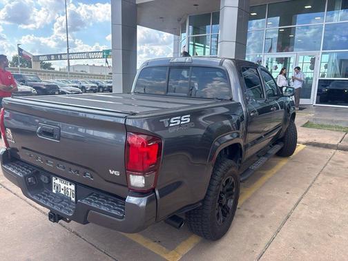 Magnetic Gray Metallic 2022 Toyota Tacoma SR