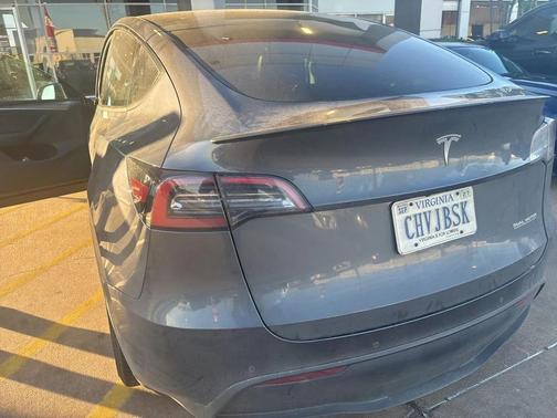 2022 Tesla Model Y Performance Dual Motor All-Wheel Drive