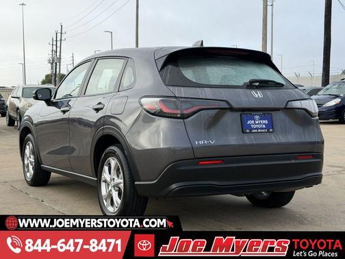 Crystal Black Pearl 2025 Honda HR-V LX