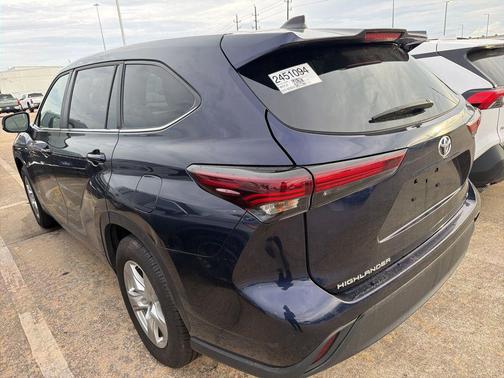 Blueprint 2025 Toyota Highlander LE