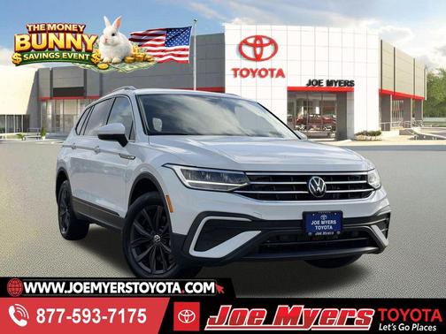 Pure White 2024 Volkswagen Tiguan 2.0T SE