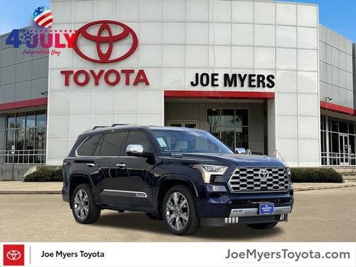 2025 Toyota Sequoia Base