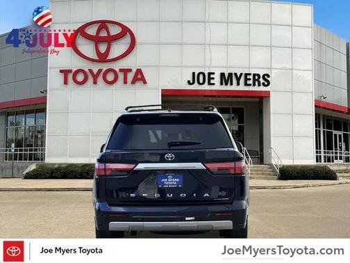2025 Toyota Sequoia Base