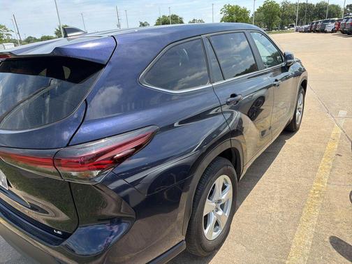 Blueprint 2025 Toyota Highlander LE