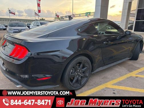 2020 Ford Mustang EcoBoost