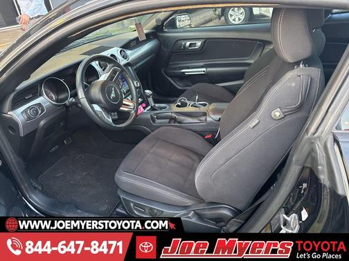 2020 Ford Mustang EcoBoost