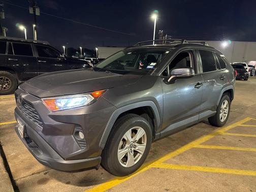 2019 Toyota RAV4 XLE