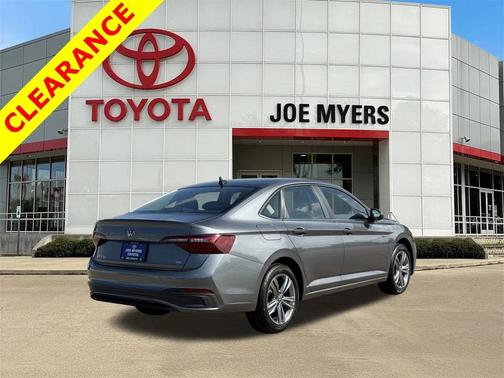 2024 Volkswagen Jetta 1.5T SE