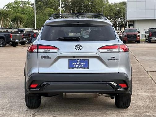 2025 Toyota Corolla Hybrid SE