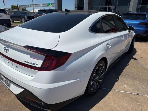 2023 Hyundai SONATA Limited