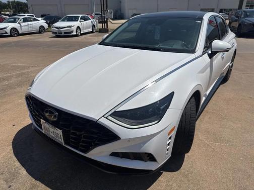 2023 Hyundai SONATA Limited