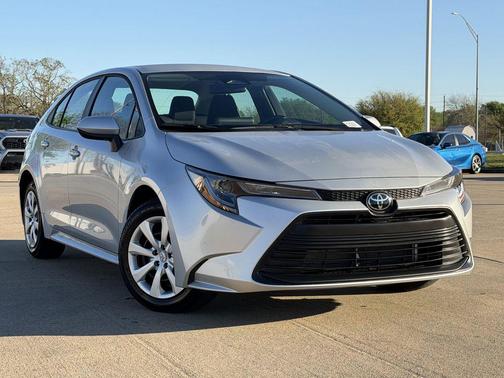 Classic Silver Metallic 2026 Toyota Corolla LE
