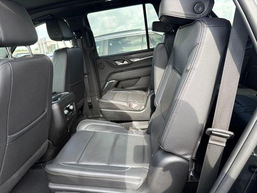 Onyx Black 2023 GMC Yukon Denali