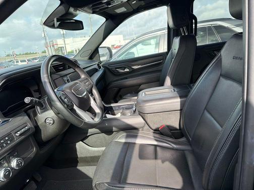 Onyx Black 2023 GMC Yukon Denali