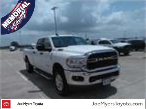 2024 RAM 3500 Big Horn Crew Cab 4x4 8' Box