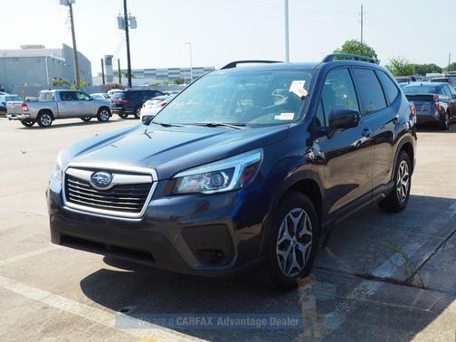 Photo 3 of 4 of 2019 Subaru Forester Premium