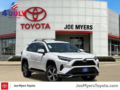 2025 Toyota RAV4 Hybrid SE