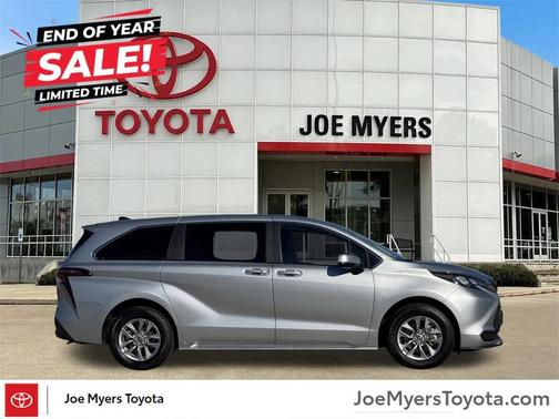 2024 Toyota Sienna LE