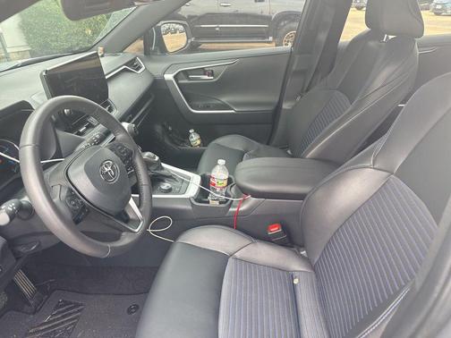 Silver Sky Metallic/Midnight Black Metallic 2025 Toyota RAV4 Hybrid SE