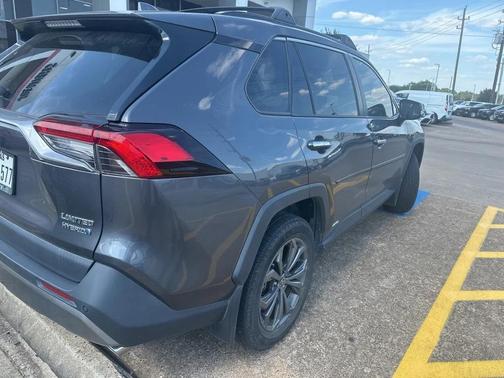 2022 Toyota RAV4 Hybrid Limited