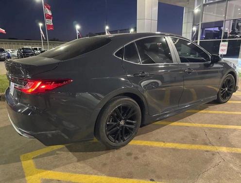 Underground 2025 Toyota Camry SE