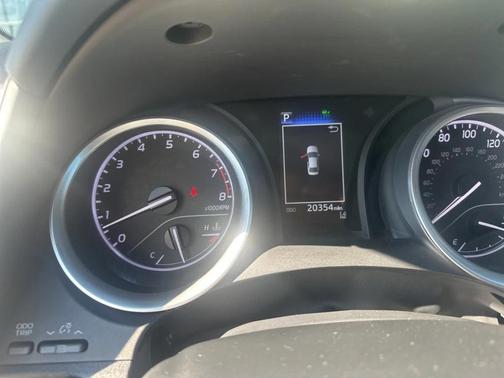 2024 Toyota Camry LE