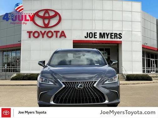 2022 Lexus ES 350 Base