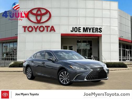 2022 Lexus ES 350 Base