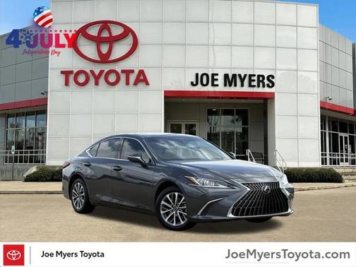 2022 Lexus ES 350 Base
