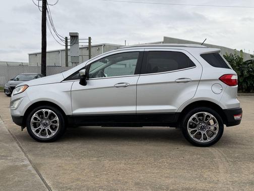 Silver Metallic 2021 Ford EcoSport Titanium