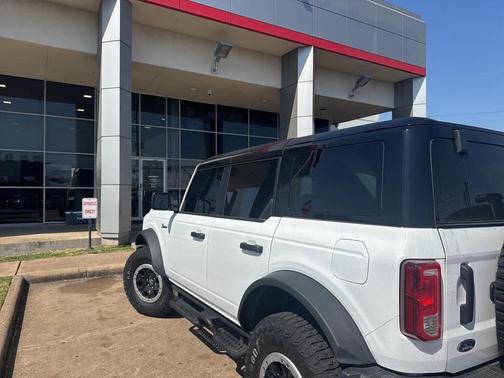 2024 Ford Bronco Black Diamond